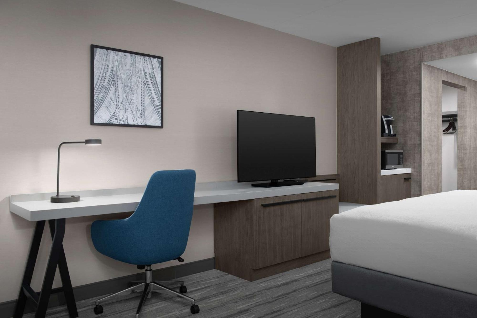 Hilton Garden Inn West Lafayette Wabash Landing Экстерьер фото