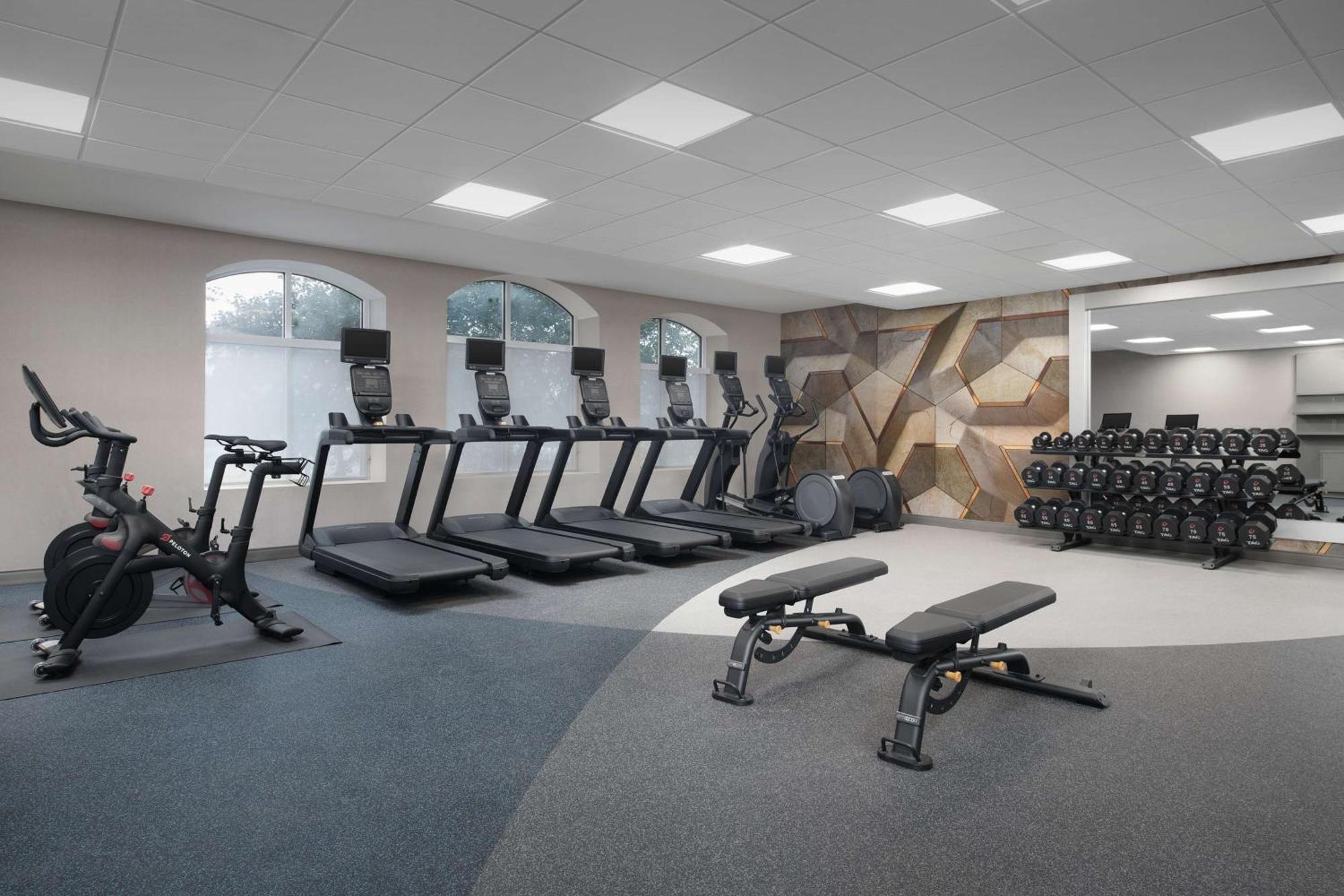 Hilton Garden Inn West Lafayette Wabash Landing Экстерьер фото